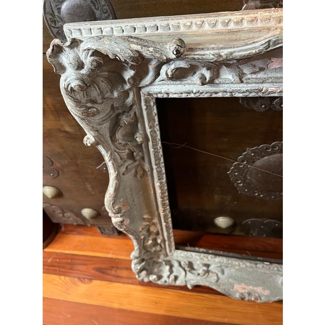 Wood Antique 18th Century French Louis XVI Gray Painted Carved Wood Picture Frame For Sale - Image 7 of 13