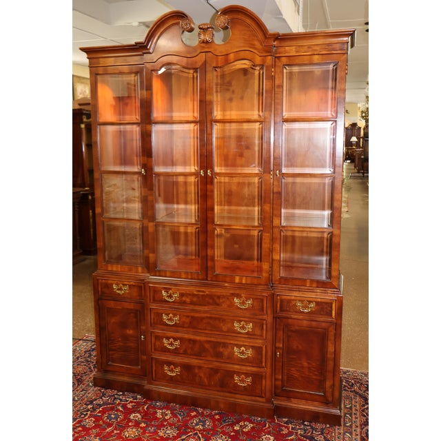 Traditional Henredon Aston Court Burl Wood Beveled Glass Bookcase China Cabinet Breakfront For Sale - Image 3 of 18