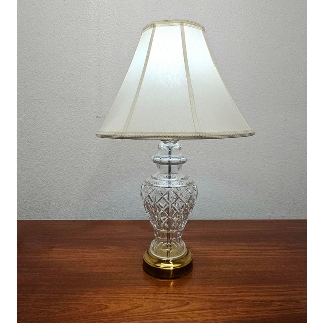 Late 20th Century Waterford Crystal Kylemore Ginger Jar Table Lamp With Original Shade For Sale - Image 11 of 15