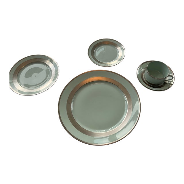4 Place Settings of 5 Piece CH.Field Haviland Limoges, Giverney Celadon Body , Platinumbands/Trim For Sale