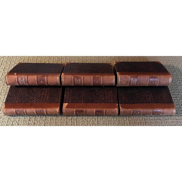 Fine Leather Bindings / Books - History of the Kingdom of Denmark - Danmarks Riges Historie - 6 Volumes For Sale - Image 9 of 14