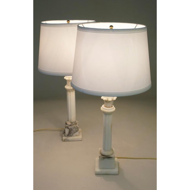Off-white 1950s Neo Classic Hollywood Regency Modern Carrara Marble Corinthian Style Column Table Lamps - a Pair For Sale - Image 8 of 12