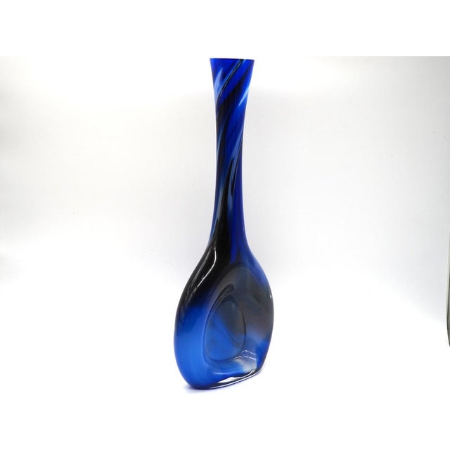 Italian Blue Handmade Glass Vase by Lino, 1980s For Sale - Image 3 of 10