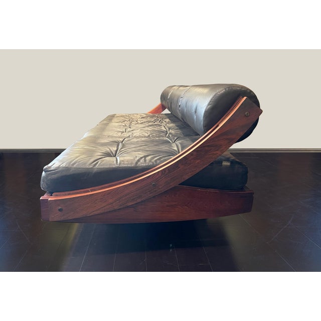 Wood 1960s Italian Mid-Century Sofa/Daybed by Gianni Songia for Sormani For Sale - Image 7 of 7