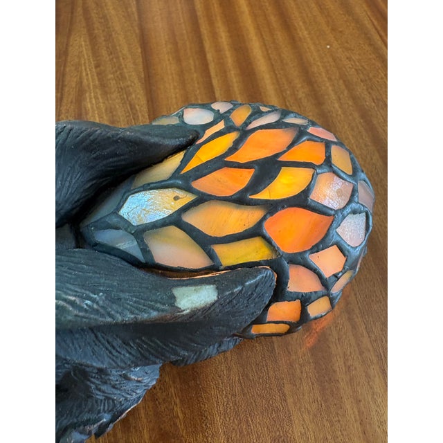 Tiffany Stained glass bunny accent lamp with2 lighting settings on switch.