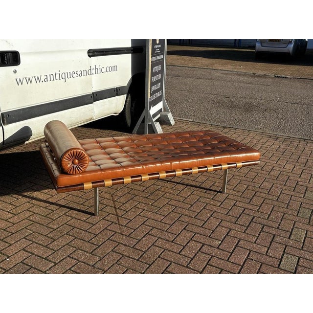 Barcelona Daybed in Tan Leather For Sale - Image 3 of 14