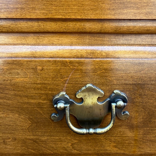 1970s Ethan Allen Heirloom Collection Traditional Solid Maple 7 Drawer Lingerie Chest (10-5354 Nutmeg) For Sale - Image 10 of 11