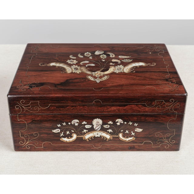 Beaux-Arts 19th Century French Napoleon III Marquetry Box For Sale - Image 3 of 11
