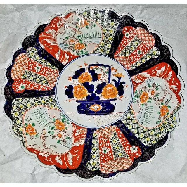 Antique Late 19th Century Japanese Imari Scalloped Charger Bowl For Sale In West Palm - Image 6 of 6