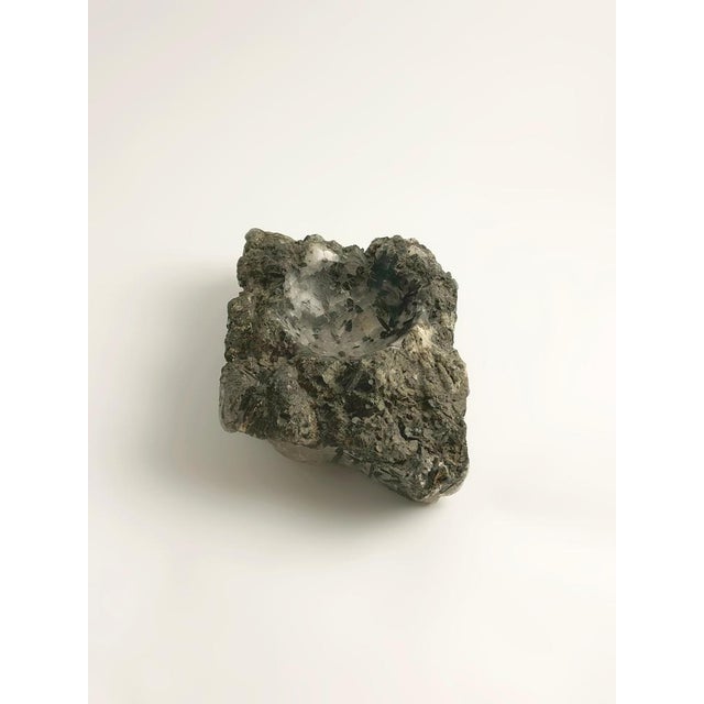 Decorative Stone Bowl in Quartz Crystal with Black Tourmaline Inclusions, Brazil, 1960s For Sale - Image 9 of 10