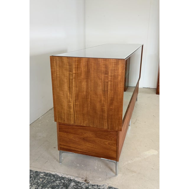 Mid-Century German Display Counter and Showcase in Mahogany and Chrome, 1960s For Sale - Image 11 of 16