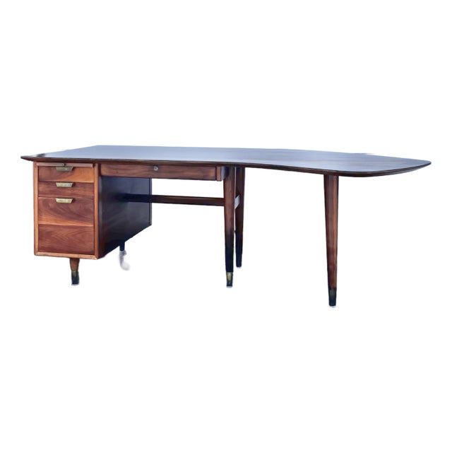 Boomerang Executive Desk With Conference Corner | Mid Century Modern by William H Sullivan for Standard Furniture c.1950s For Sale