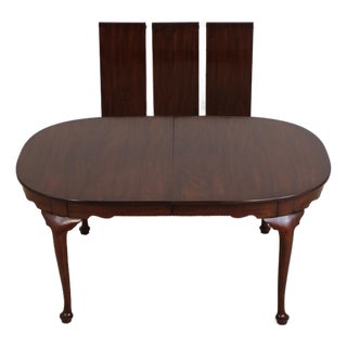 Henkel Harris Queen Anne Mahogany Dining Room Table For Sale