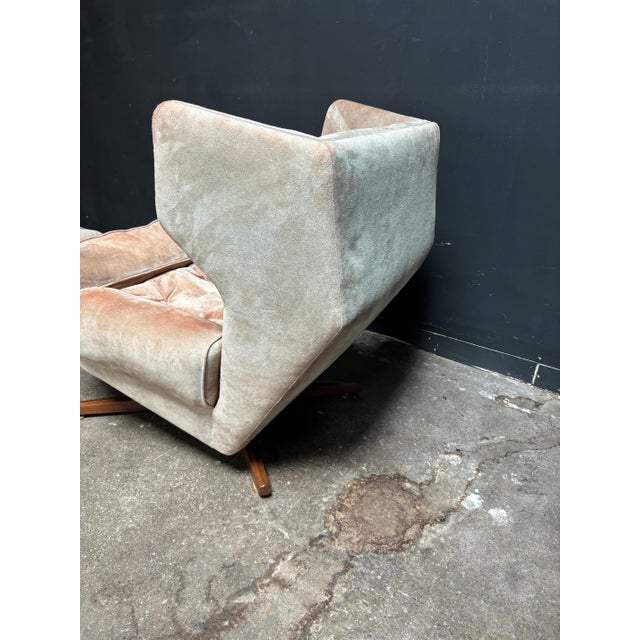Edward Wormley for Dunbar Lounge Chair and Ottoman model 6142 For Sale In Philadelphia - Image 6 of 12