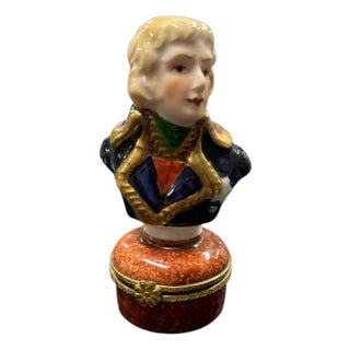 Late 20th Century Limoges China Figural Porcelain Pill Trinket Box Soldier Figurine No Hat For Sale