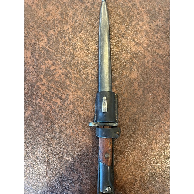 Early 20th Century Yugo M48 Mauser Bayonet Scabbard Leather Frog Preduzece 44 Factory 44 For Sale - Image 4 of 7