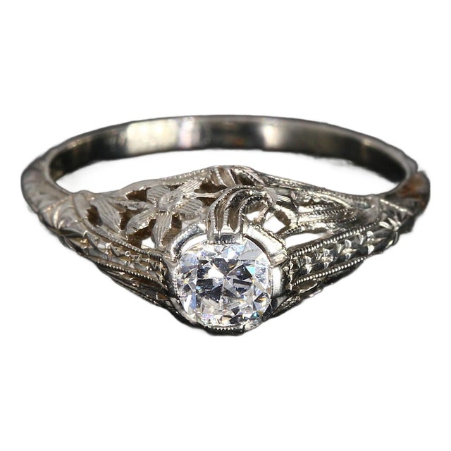 Antique 18k White Gold Engagement Ring With 0.25ct Diamond - Size 6 For Sale