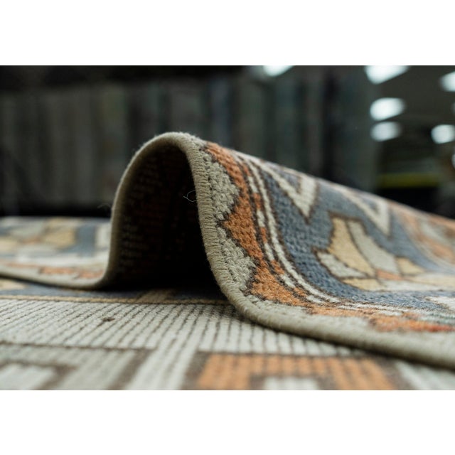 Textile Turkish Vintage Rug 4'10" x 7'8" #20584 For Sale - Image 7 of 8