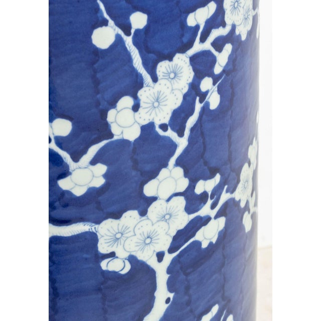 Chinese Chinese Blue and White Porcelain Umbrella Stand For Sale - Image 3 of 6