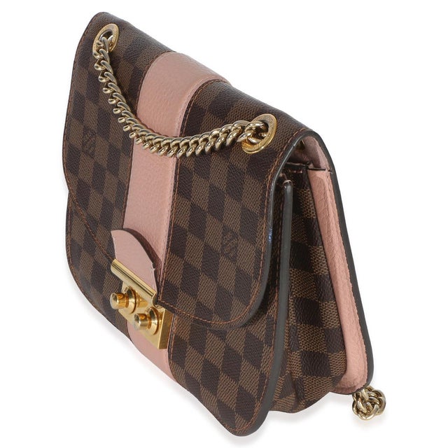 Item #: 153551 Features Interior: Two slip pockets. One zip pocket Dimensions: 9 x 7 x 2.5 in Handbag Closure Type: Push...