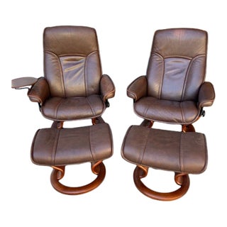 Caramel Leather Ekornes Stressless Chairs and Ottomans - 4 Pieces For Sale