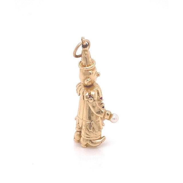 Mid 20th Century Pearl Sapphire & Ruby 14k Yellow Gold Movable Clown Charm Pendant For Sale - Image 4 of 7