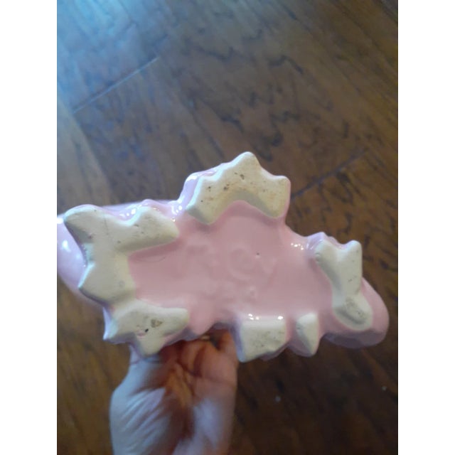 1950s 1950s McCoy Usa Pink Ceramic Cornucopia Vase For Sale - Image 5 of 7