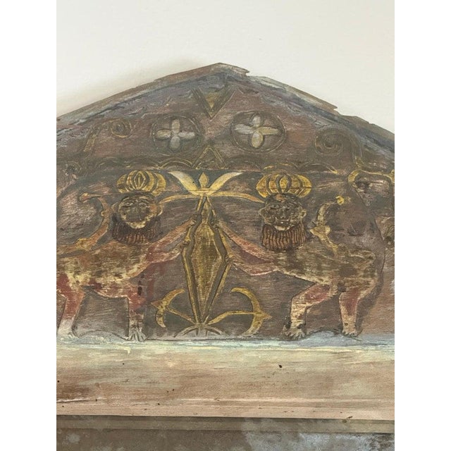 Pair of 19th Century Painted Folk Art Arched Mirrors With Heraldic Lion Crests For Sale - Image 10 of 13