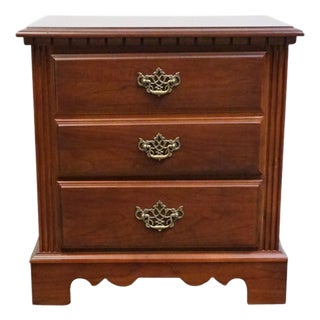 Broyhill Furniture Cherry Early American Traditional Style 24" Two Drawer Nightstand 234-6597-92 For Sale