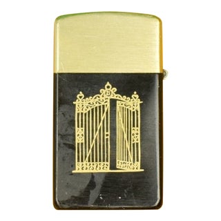 The "21" Club/ Jack & Charlie's Black/ Gold C1950s Lighter For Sale