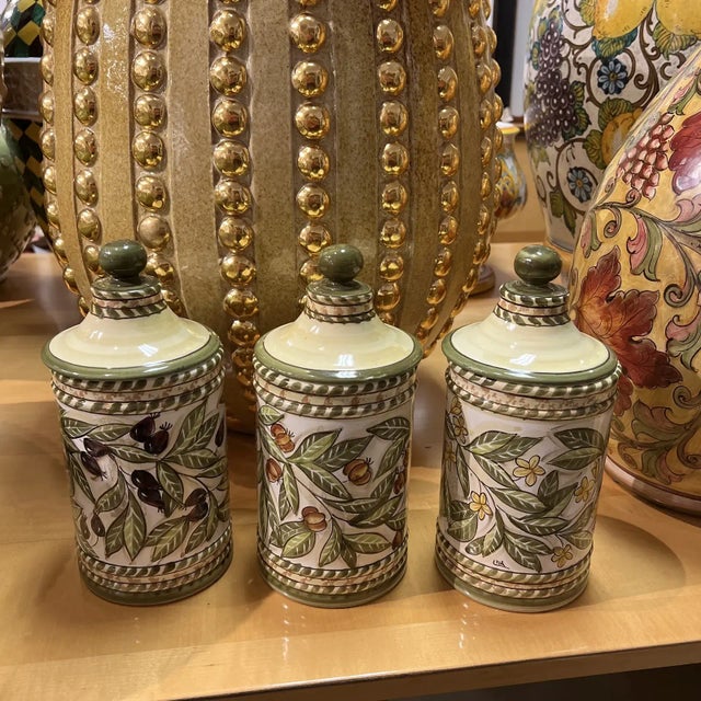 Italian Hand Painted Ceramic Canister With Lid in Ivory, Green, and Yellow For Sale - Image 10 of 11