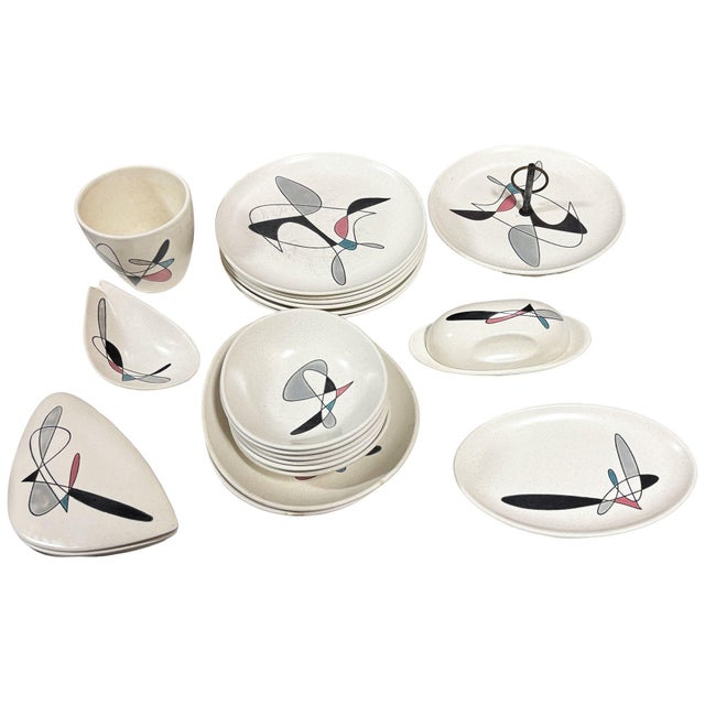 Off-white 1950s Mid-Century Modern "Contempora" Dinner Service Metlox Poppy Trail - 84 Pieces For Sale - Image 8 of 16