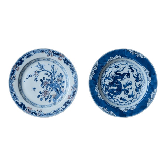 A Pair of Chinese Blue & White Plates For Sale