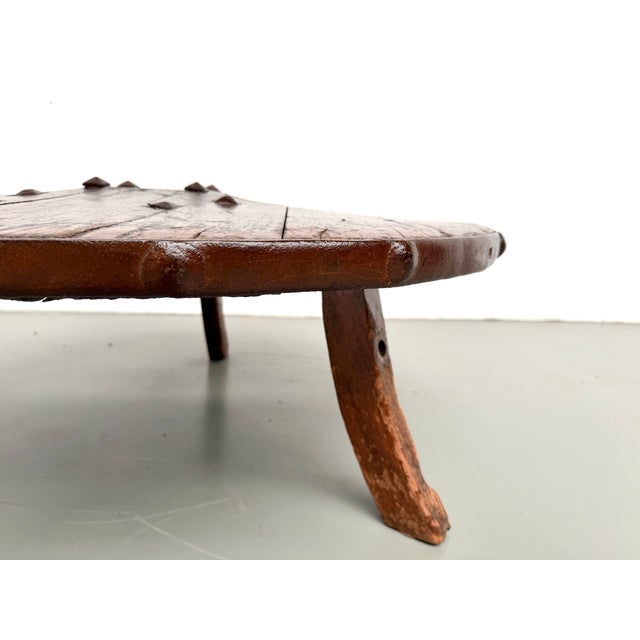 Wood Brazilian Folk Art Brutalist Circular Coffee Table in Wood, 1950s For Sale - Image 7 of 18