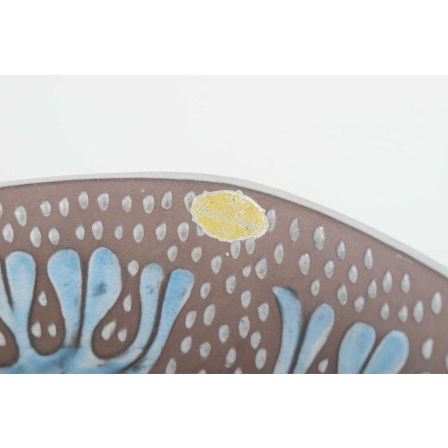 Decorative Ceramic Dish with Floral Pattern by Mari Simmulson for Upsala-Ekeby, 1950s For Sale - Image 4 of 6