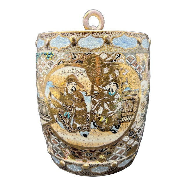 Antique Japanese Satsuma Lidded Biscuit Jar, Hand-Painted Gilt Moriage, Meiji c.1900 For Sale