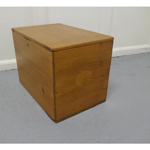Small Victorian Pine Stationary Box, 1880s For Sale - Image 3 of 6