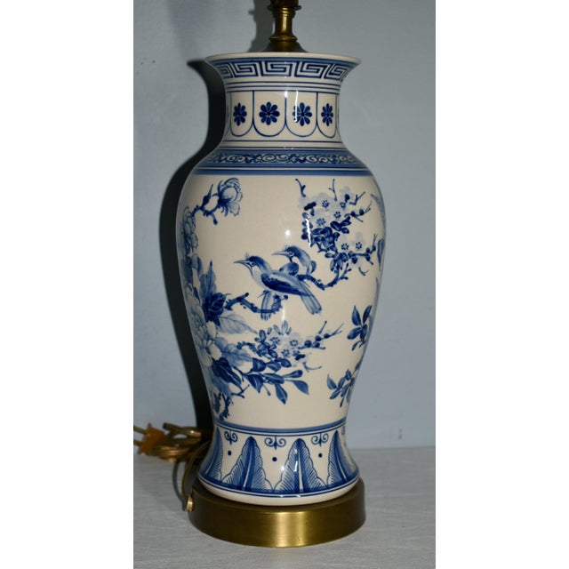 Blue Vtg. Blue & White Porcelain Floral Design Table Lamp W/Brass Base For Sale - Image 8 of 13