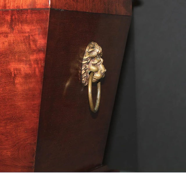 C 1810 Regency Mahogany Cellarette For Sale In New York - Image 6 of 10