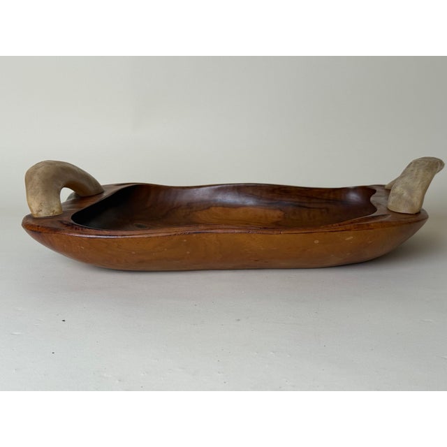 Spanish Olive Wood Centerpiece Bowl with Cow Horn Handles, 1960s For Sale - Image 12 of 15