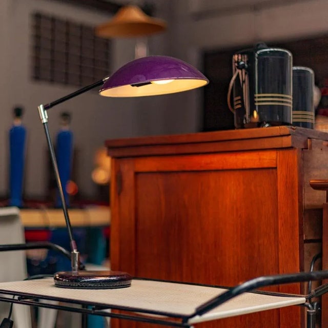 Postmodern Queens Gallery Table Lamp, 1980s For Sale - Image 3 of 9