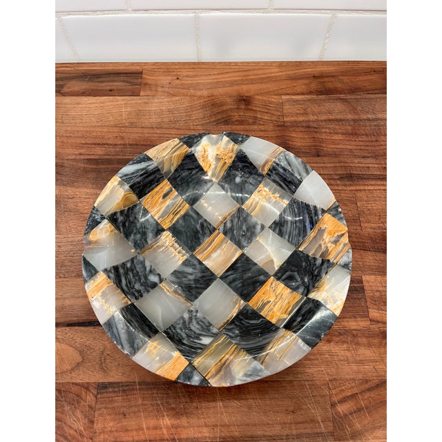 Vintage Italian Checkered Pink Marble Ashtray / Catchall, 1960s For Sale - Image 4 of 5