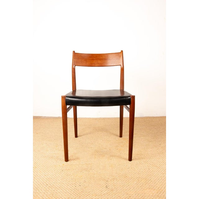 Arne Vodder Danish Model 418 Chairs in Teak and Skai by Arne Vodder for Sibast, 1960s, Set of 12 For Sale - Image 4 of 18
