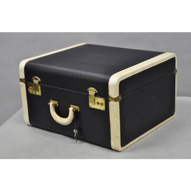 Vintage Art Deco Black & White Hard Case Travel Luggage Suitcase - 2 Pc Set For Sale - Image 11 of 16