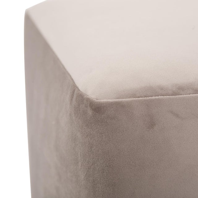Contemporary Universal Cube Bella Ash For Sale - Image 3 of 6