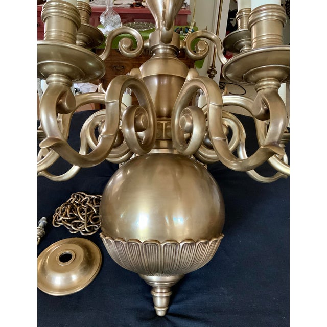 1990s Large Chapman Georgian Antique Brass 12 Arm Chandelier For Sale - Image 10 of 11