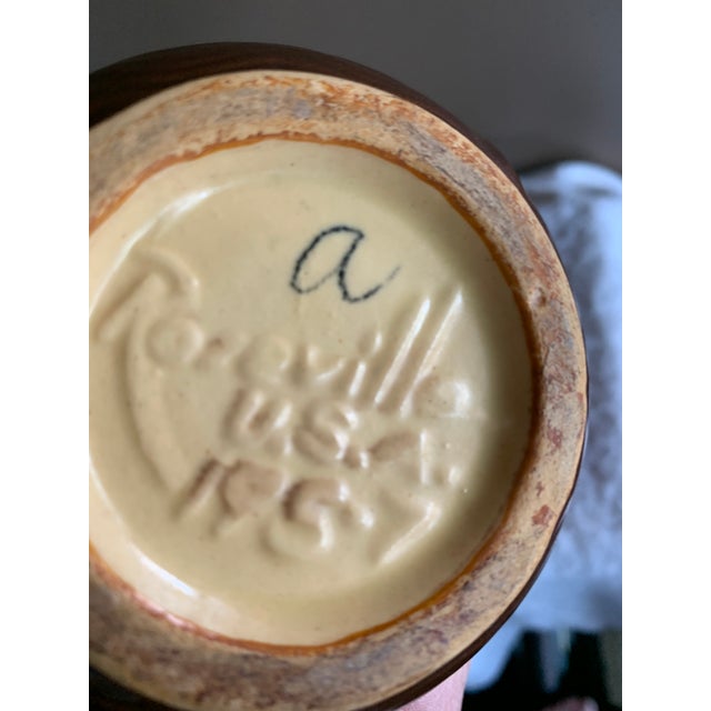 American 1940s Roseville Freesia Bud Vase 195-7 For Sale - Image 3 of 4