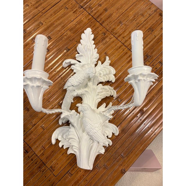 1970s Vintage Palm Beach Pair of Parrot Bird Wall Light Sconces Newly Wired For Sale - Image 5 of 12