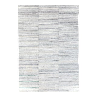 Galerie Shabab Collection Mid-20th Century Handmade Turkish Flatweave Kilim Accent Rug For Sale