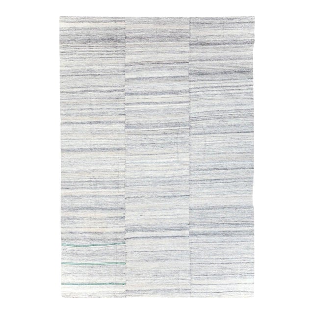 Galerie Shabab Collection Mid-20th Century Handmade Turkish Flatweave Kilim Accent Rug For Sale
